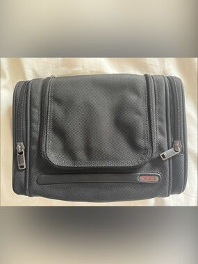 Tumi Alpha Travel Toiletry Bag (new)